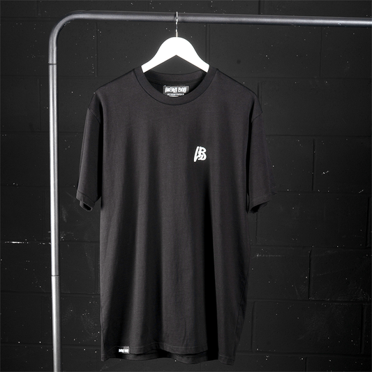 CHEST LOGO T-SHIRT